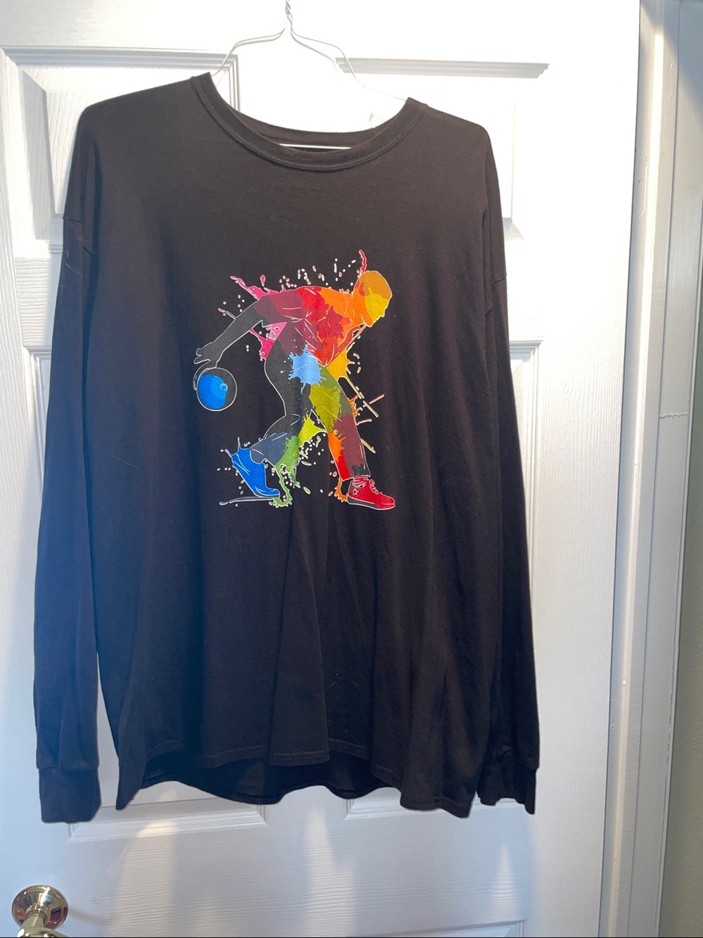 Unbranded Item - bowling tee